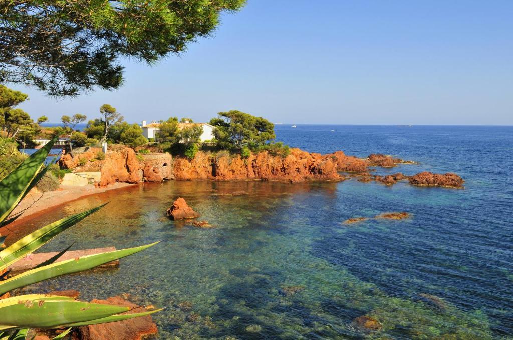 Hotel Mileade Mediterranee - Port-Frejus Ngoại thất bức ảnh